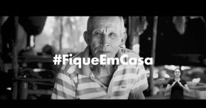 Hashtag-Kampagne #FiqueEmCasa (Bleiben Sie zu Hause!) der Stadt São Paulo